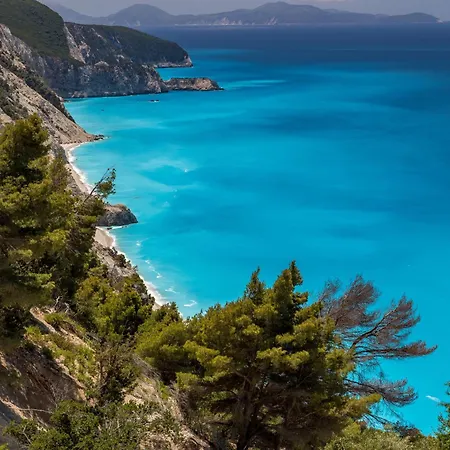 וילה Egremni Hills Athánion